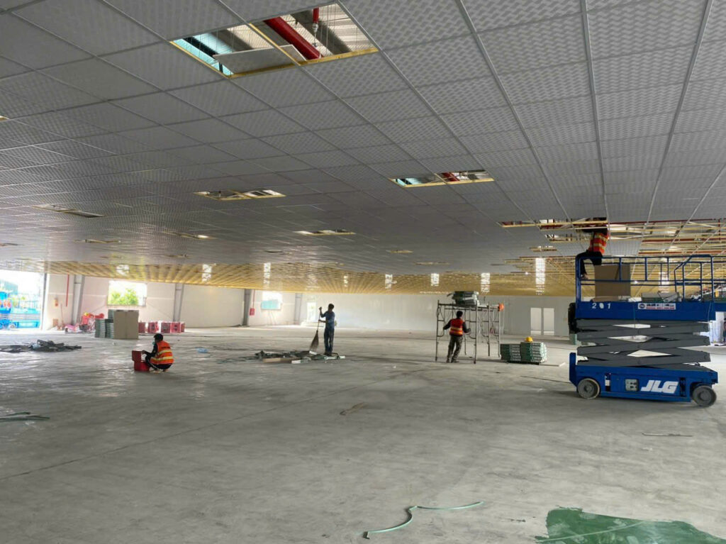 Trần thả thạch cao